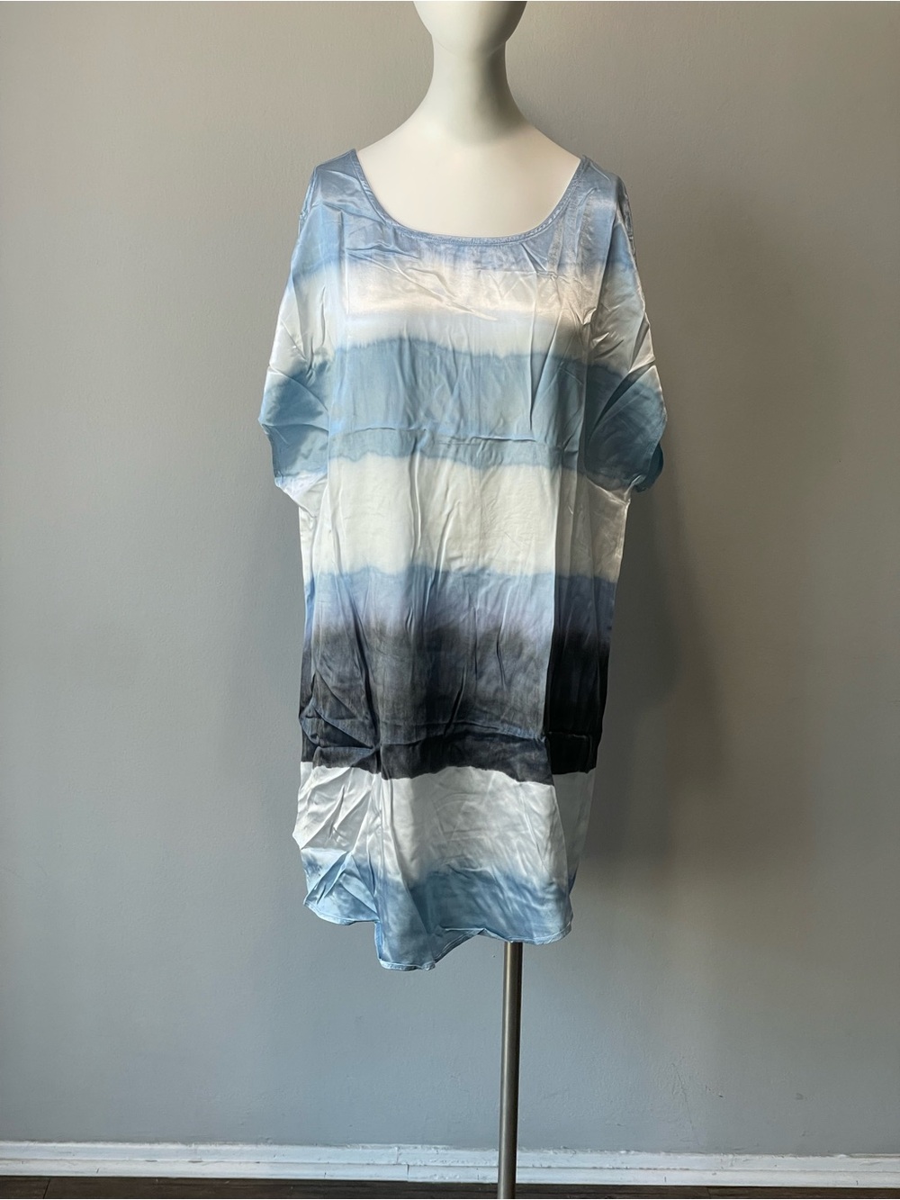 Hard Tail Blue and White Ombre Midi Dress